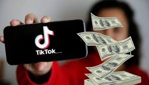 كيفية تحقيق الدخل من تيك توك في عام 2025